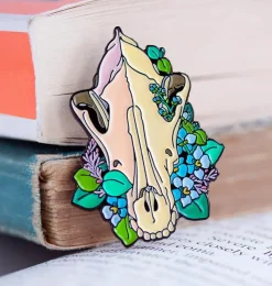 Codex Anatomicus Enamel Pins^Dog skull with flowers - Enamel pin