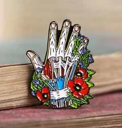 Codex Anatomicus Enamel Pins^Hand with flowers - Enamel pin