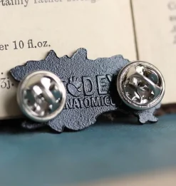 Codex Anatomicus Enamel Pins^Larynx, Aorta and Thyroid with flowers - Enamel pin