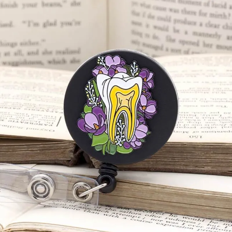 Codex Anatomicus Badge Reels^Tooth badge reel
